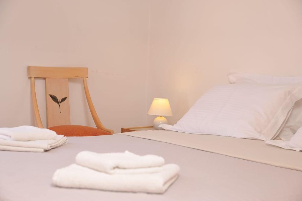 Acropolis Ami Boutique Hotel Athens Exterior photo